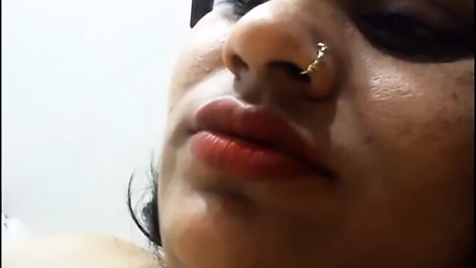 Desi Aunty Chachi'S Dirty Talk And Step Mom'S Big Ass In Indian Video