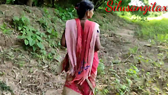 Amateur Indian Couple Gets Naughty Outdoors