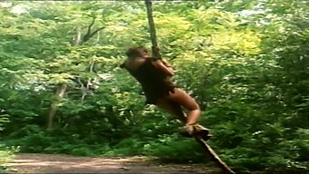 Phim Khiêu Dâm Cổ Điển Của Ý Với Tarzan Và Người Yêu Của Anh Ta